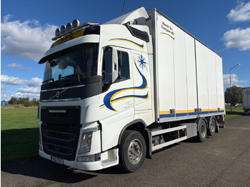 Nákladní auto VOLVO FH