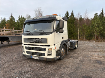 Nákladní auto VOLVO FM9