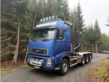 Hákový nosič kontejnerů VOLVO FH12