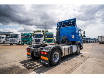 Tahač Volvo FMX 420 + HYDR.: obrázek 4