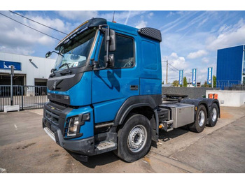 Tahač VOLVO FMX 460