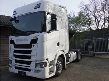 Tahač SCANIA S 410