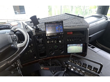 Sklápěč, Auto s hydraulickou rukou Scania P340: obrázek 2