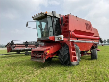 Sklízecí mlátička MASSEY FERGUSON