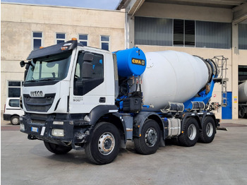 Autodomíchávač IVECO Trakker
