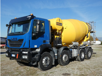 Autodomíchávač IVECO Trakker