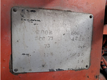 Autodomíchávač s čerpadlem VOLVO FM 84R 440 SERMAC 4Z28: obrázek 3