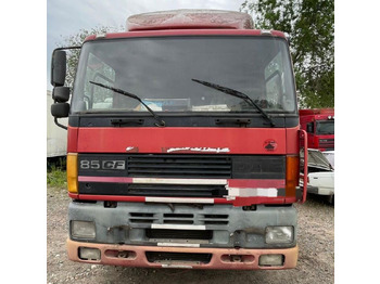 Tahač DAF CF 85