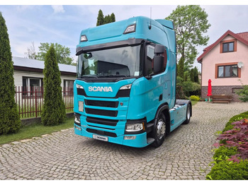 Tahač SCANIA R 450