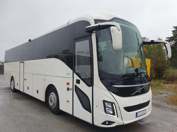 Turistický autobus VOLVO