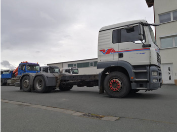 Podvozek s kabinou MAN TGA 26.350
