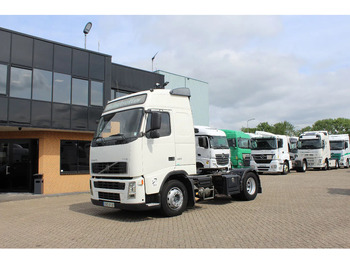 Tahač VOLVO FH12 420