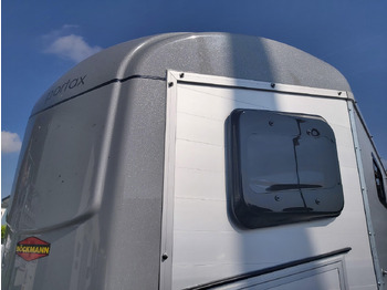 Přepravník na koně Pferdeanhänger Böckmann Portax Esprit silver&black silver SKASattelkammer Trittschutz 100km/H 2400kg: obrázek 2