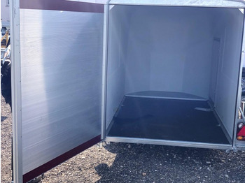 Cheval Liberte Debon Roadster 500 Alu 2600 kg, 100 km/h, 320x167x200cm leasing Cheval Liberte Debon Roadster 500 Alu 2600 kg, 100 km/h, 320x167x200cm: obrázek 2