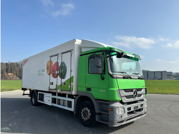 Chladírenský nákladní automobil MERCEDES-BENZ Actros 18.36 Kühler Hebebühne: obrázek 2