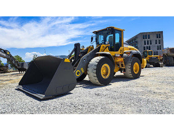 Kolový nakladač VOLVO L120H