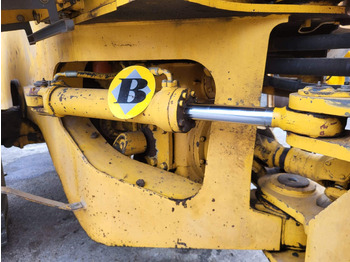 Volvo hydraulic cylinder leasing Volvo hydraulic cylinder: obrázek 1