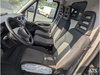 Furgon Box Truck Iveco Daily 29L12A V-300: obrázek 5