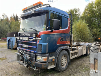 Hákový nosič kontejnerů SCANIA R144