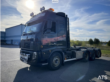 Hákový nosič kontejnerů VOLVO FH16