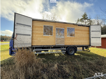 Skříňový nákladní auto VOLVO FM9