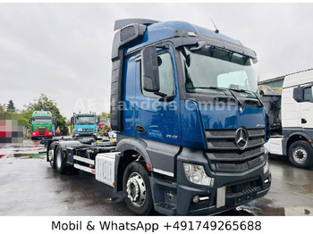 Podvozek s kabinou MERCEDES-BENZ Actros 2542