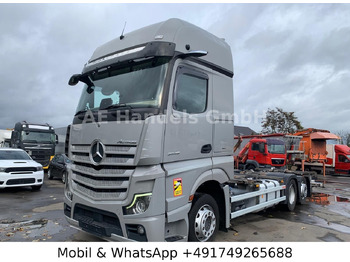 Kontejnérový podvozek/ Výměnná nástavba MERCEDES-BENZ Actros 2545