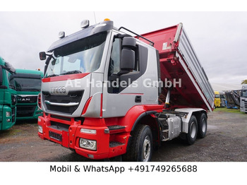 Tahač IVECO Trakker