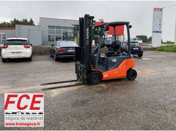 Elektrický vysokozdvižný vozík TOYOTA