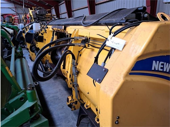 Stroj na sklizeň pícnin NEW HOLLAND