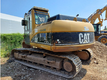 Pásové rýpadlo CAT 318C: obrázek 4