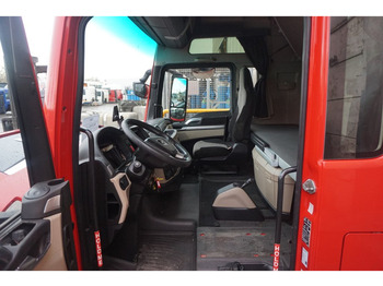 Kabina a interiér pro Nákladní auto MAN F99L41 TGX XXL EURO6 81.60000-7925: obrázek 5