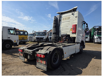 Tahač VOLVO FH 500 4X2 TRACTOR UNIT 2 TANKS VEB+: obrázek 2