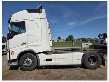 Tahač VOLVO FH 500 4X2 TRACTOR UNIT 2 TANKS VEB+: obrázek 3
