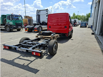 Podvozek s kabinou IVECO Daily 35C21HA8/P: obrázek 3