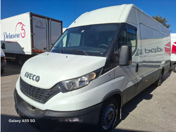 Mikrobus IVECO Daily 35s16