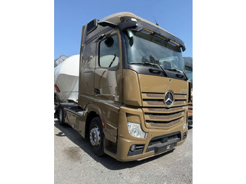 Tahač MERCEDES-BENZ Actros 1845