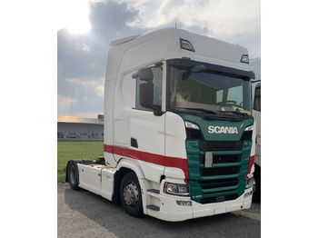 Tahač SCANIA S 450