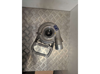 Motor a díly JCB