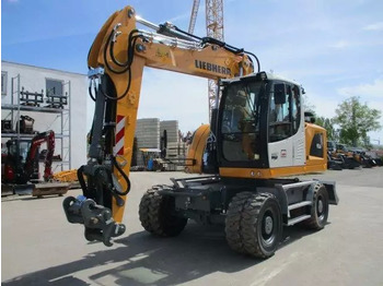 Kolesové rýpadlo LIEBHERR A 916