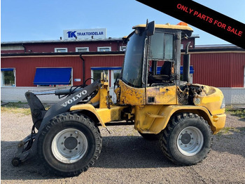 Kolový nakladač VOLVO L30B