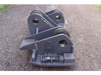 Kolový nakladač VOLVO L350F