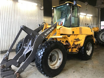Kolový nakladač VOLVO L45B