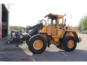 Kolový nakladač VOLVO L50D
