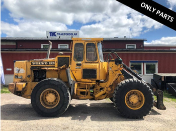 Kolový nakladač VOLVO L90D