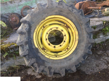 Kompletní kolo JOHN DEERE