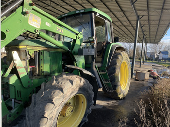 Čelní nakladač pro traktor JOHN DEERE