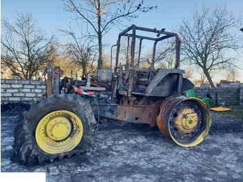 Přední náprava JOHN DEERE