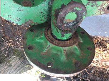 Hlava JOHN DEERE