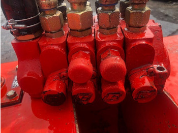 Hydraulický ventil pro Teleskopický manipulátor Manitou 928 Rozdzielacz Hydrauliczny: obrázek 5 Hydraulický ventil pro Teleskopický manipulátor Manitou 928 Rozdzielacz Hydrauliczny: obrázek 5